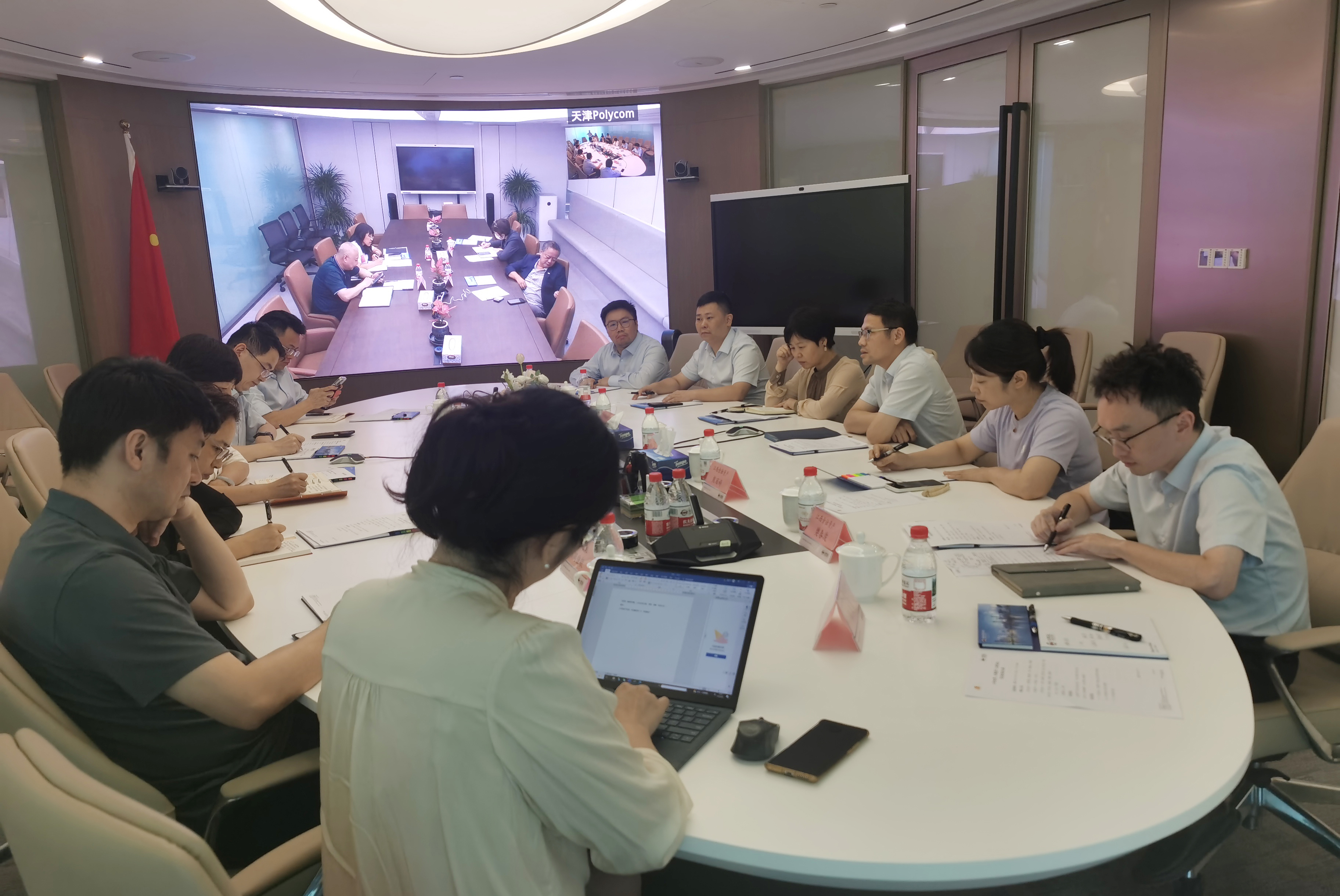江西金资公司与天津信托公司开展座谈交流